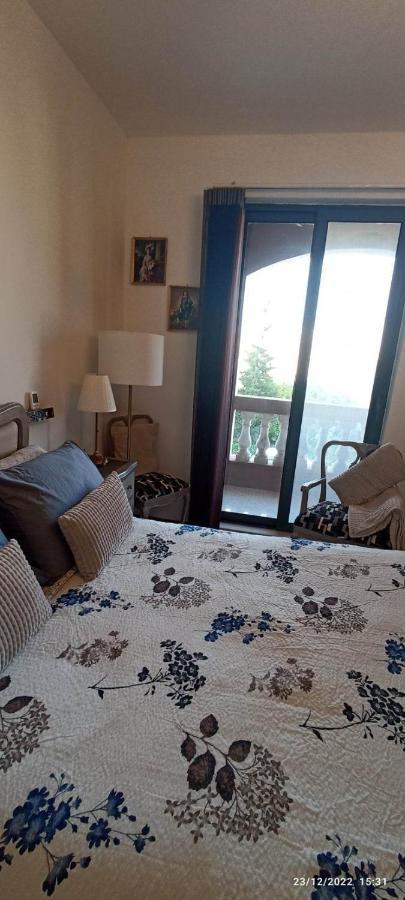 Close To Airport, Double Bedroom, Sofa-Bed, Private Bathroom For Adults And Children Aged 10 And Over Only Gudja Exteriör bild